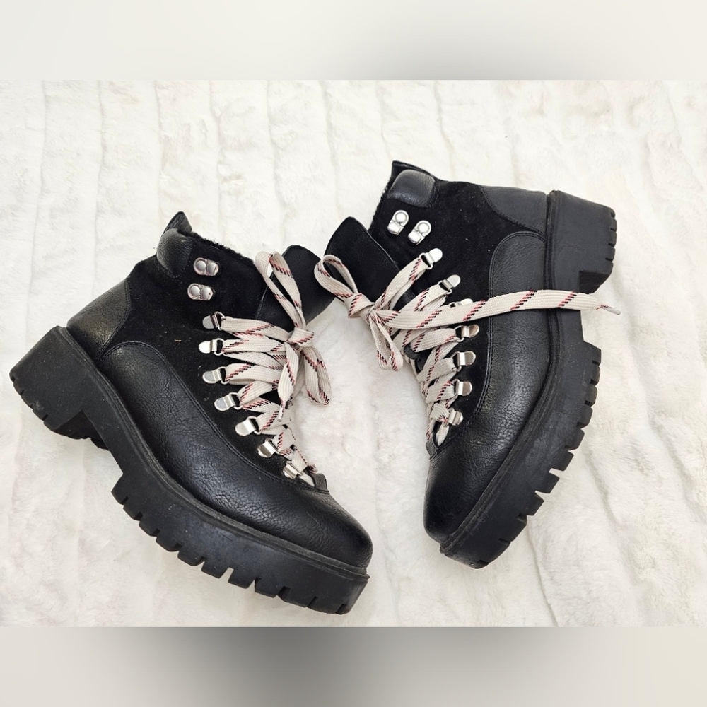 Madden Girl Black Combat Platform Black Boots Size 10M